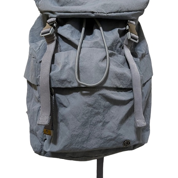 Lululemon Wanderlust Backpack 25L Blue Unisex - Picture 4 of 8